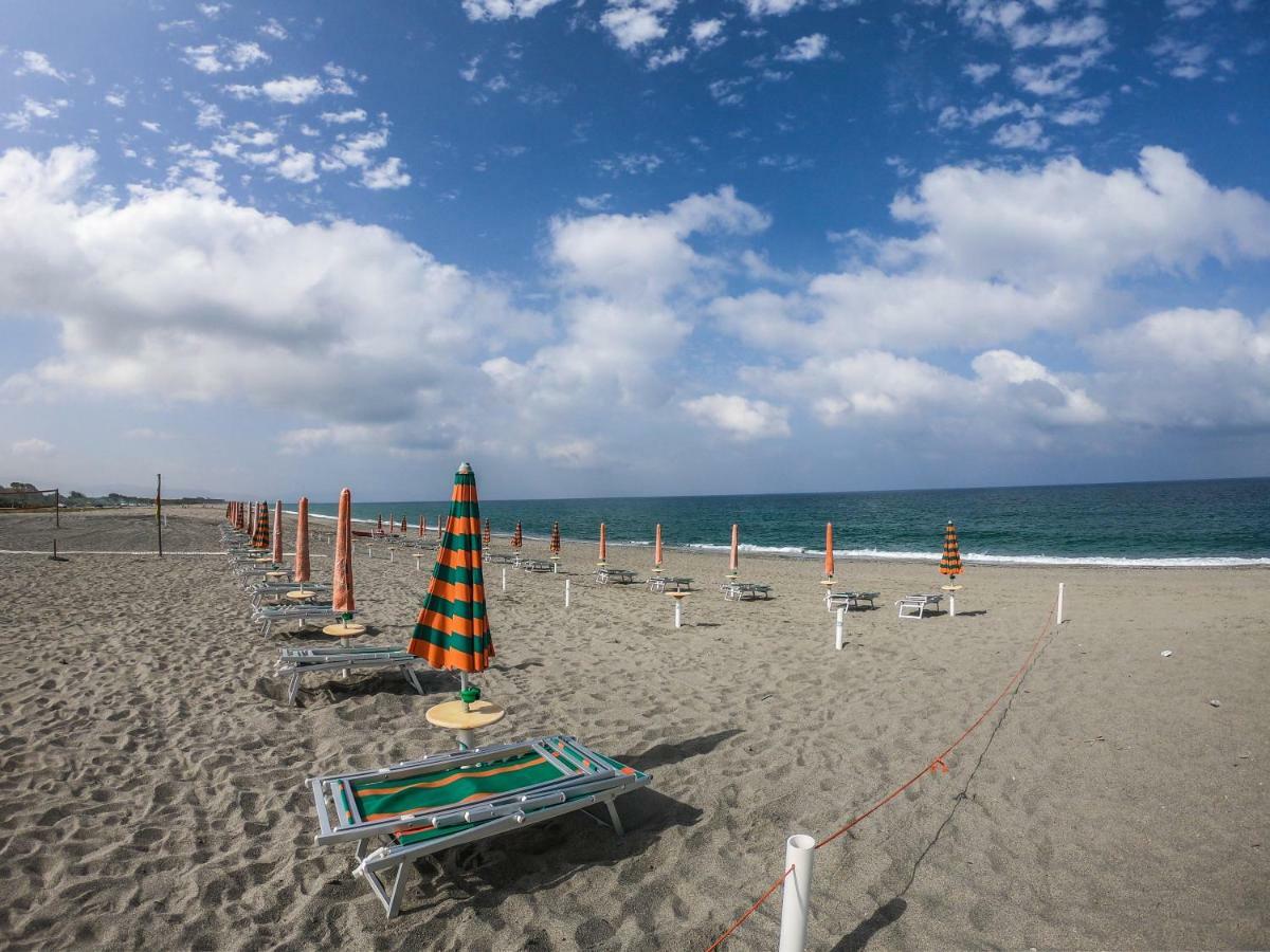 B&B Pineta Mare Lamezia Terme Exterior photo